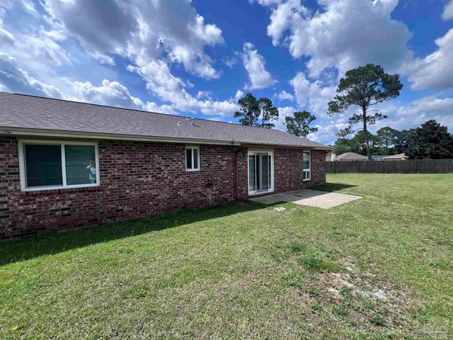 526 Tampico Ter, Pensacola, FL 32506