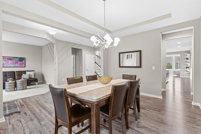 16894 Reeder Ridge, Eden Prairie, MN 55347