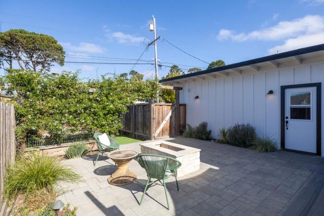 1209 Funston Avenue, Pacific Grove, CA 93950