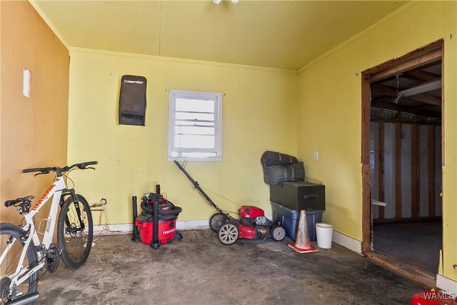 407 1st N, Reform, AL 35481