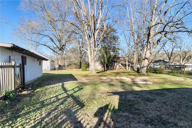 407 1st N, Reform, AL 35481