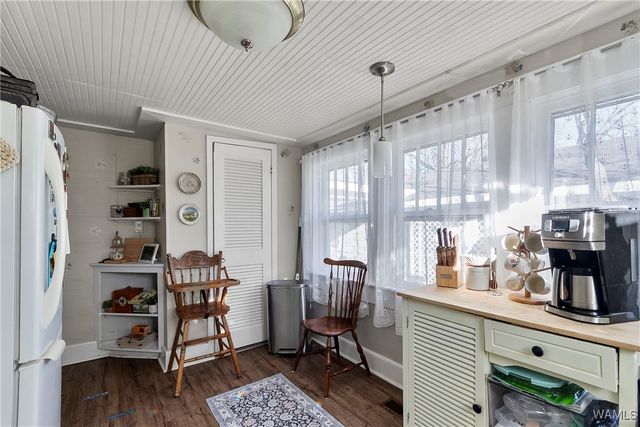 407 1st N, Reform, AL 35481