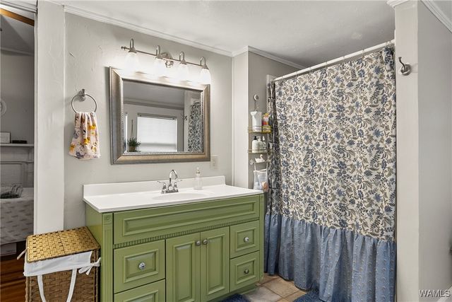 407 1st N, Reform, AL 35481