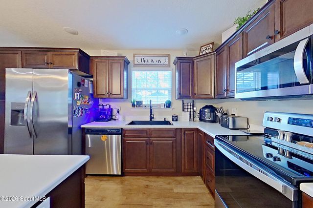 4705 Otter Creek Circle, Blackshear, GA 31516