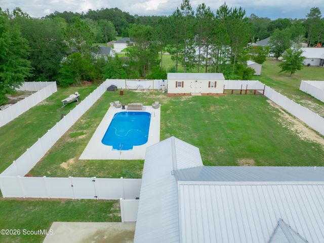 4705 Otter Creek Circle, Blackshear, GA 31516