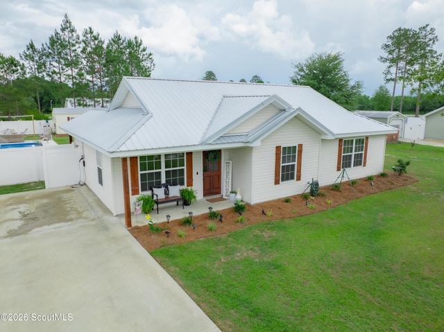 4705 Otter Creek Circle, Blackshear, GA 31516