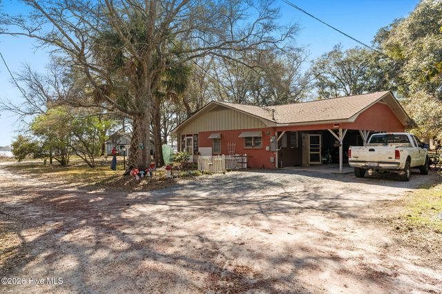 101 Causeway Drive, Ocean Isle Beach, NC 28469