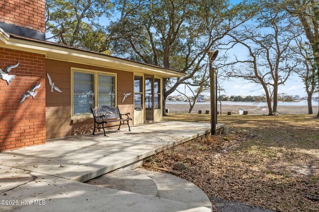 101 Causeway Drive, Ocean Isle Beach, NC 28469