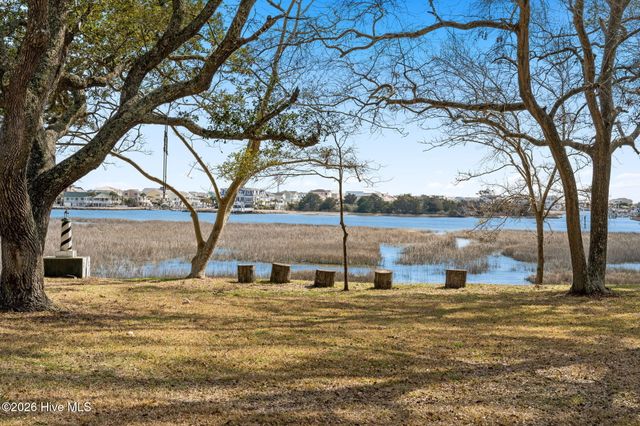 101 Causeway Drive, Ocean Isle Beach, NC 28469