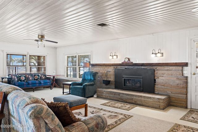 101 Causeway Drive, Ocean Isle Beach, NC 28469