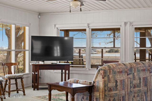 101 Causeway Drive, Ocean Isle Beach, NC 28469