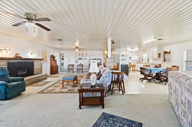 101 Causeway Drive, Ocean Isle Beach, NC 28469