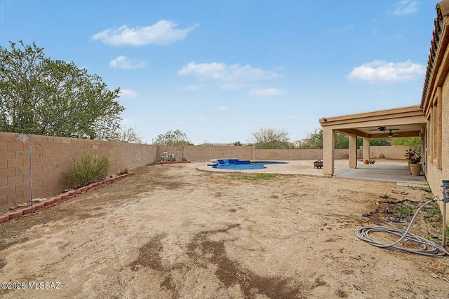 5030 W Triangle Leaf Court, Tucson, AZ 85741