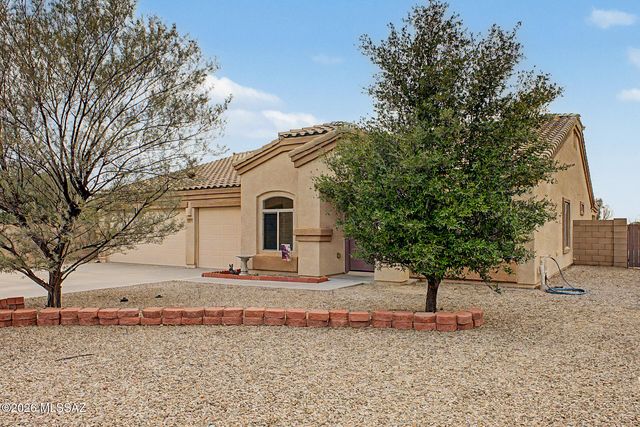 5030 W Triangle Leaf Court, Tucson, AZ 85741