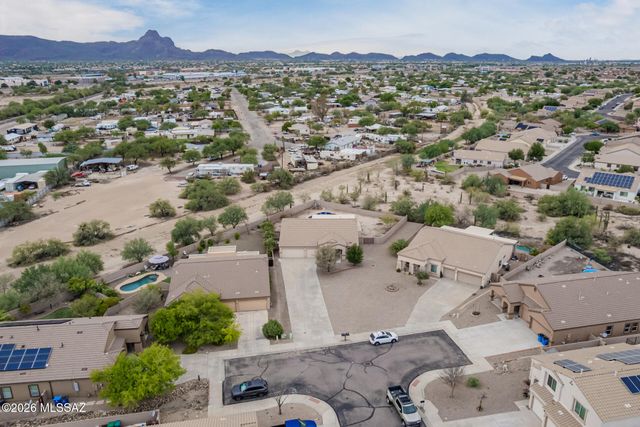 5030 W Triangle Leaf Court, Tucson, AZ 85741