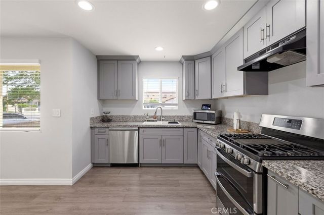 843 W Avenue J10, Lancaster, CA 93534