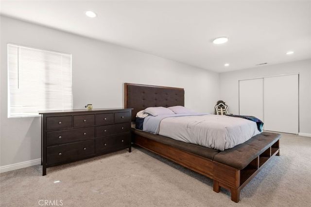 843 W Avenue J10, Lancaster, CA 93534