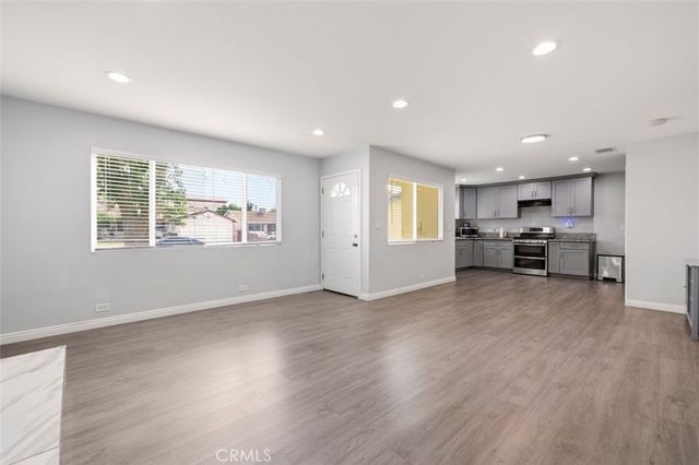 843 W Avenue J10, Lancaster, CA 93534