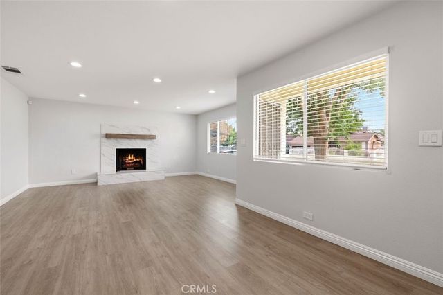 843 W Avenue J10, Lancaster, CA 93534