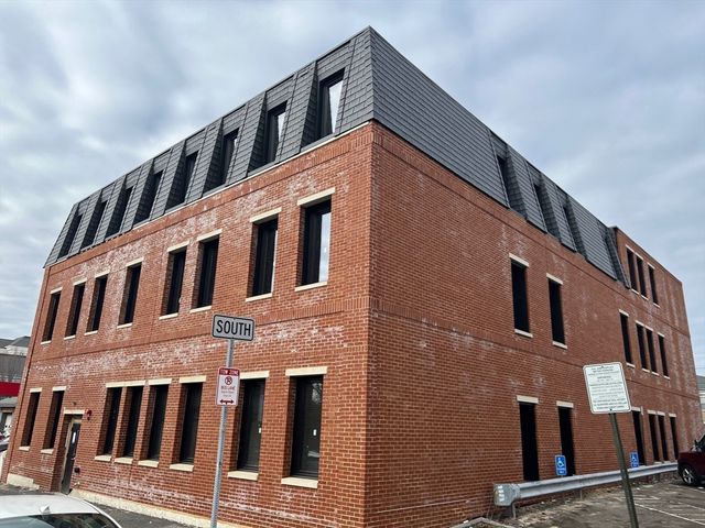 366 Broadway 306, Everett, MA 02149