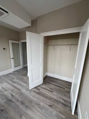 366 Broadway 306, Everett, MA 02149