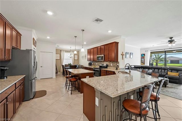 3424 Murcia CT, Fort Myers, FL 33905