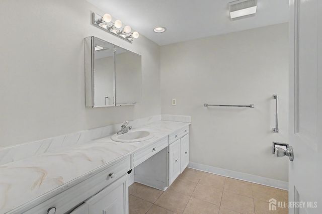47-C Concord Lane C, Monroe, NJ 08831