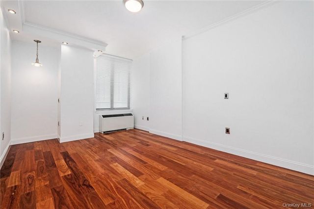 10 City Place 2D, White Plains, NY 10601