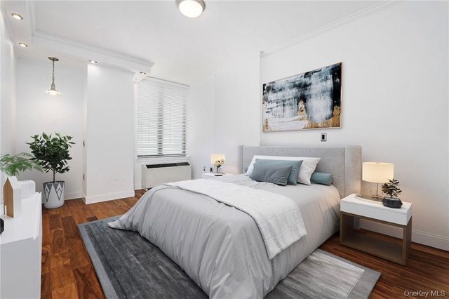 10 City Place 2D, White Plains, NY 10601