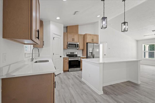 4906 NW 36TH STREET, Bell, FL 32619