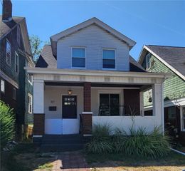 117 Ridgewood, West View, PA 15229