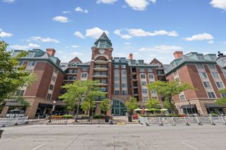44 N Vail Avenue 209, Arlington Heights, IL 60005