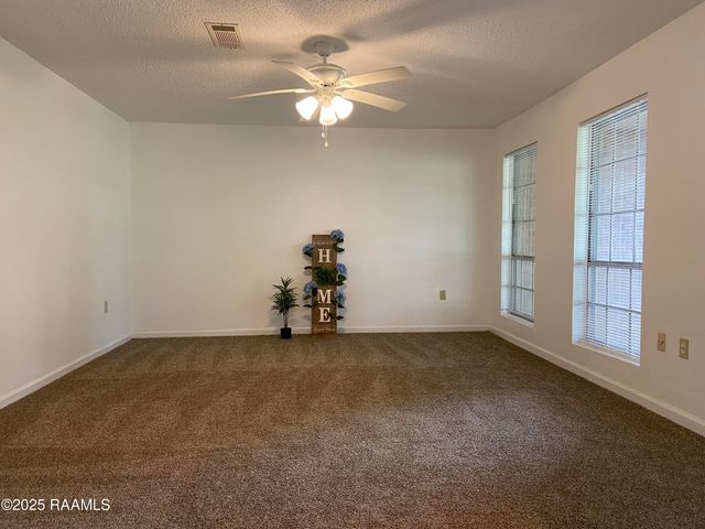 406 Estate Drive, New Iberia, LA 70563