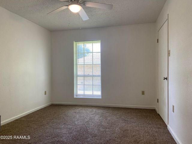 406 Estate Drive, New Iberia, LA 70563