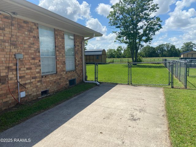 406 Estate Drive, New Iberia, LA 70563