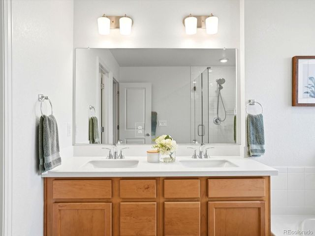 5952 N Liverpool Court, Aurora, CO 80019
