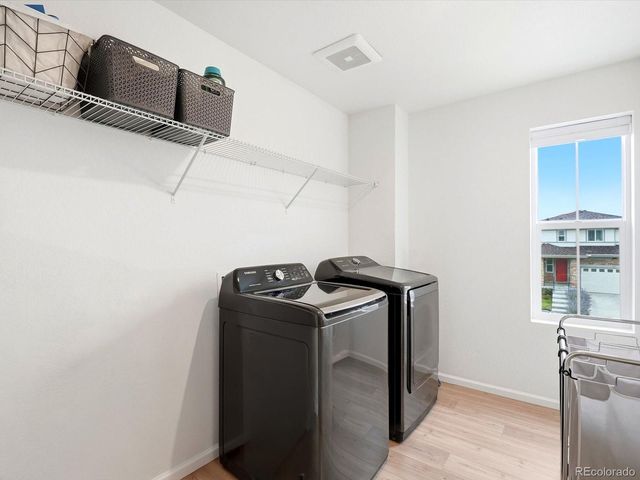5952 N Liverpool Court, Aurora, CO 80019