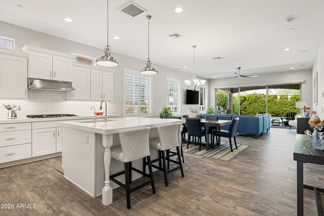 10748 N 121st Way, Scottsdale, AZ 85259