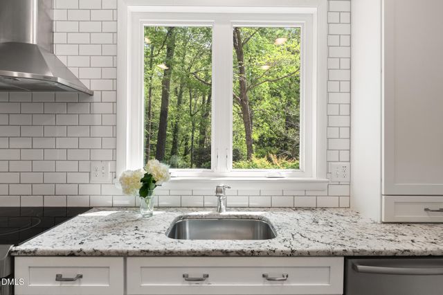 107 Pine Lane, Chapel Hill, NC 27514