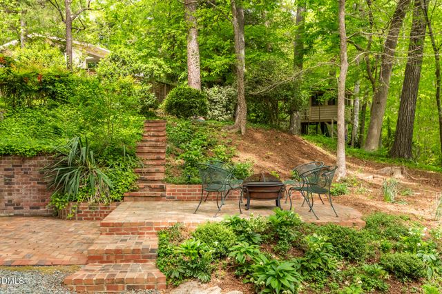 107 Pine Lane, Chapel Hill, NC 27514