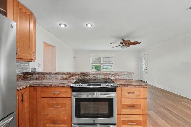8359 CANDLEWOOD ROAD 8359, Seminole, FL 33777