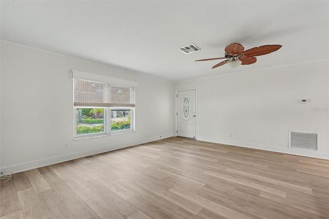 8359 CANDLEWOOD ROAD 8359, Seminole, FL 33777