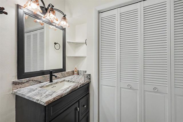 8359 CANDLEWOOD ROAD 8359, Seminole, FL 33777