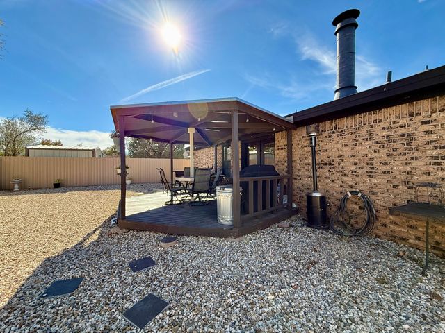 8203 Waco Avenue, Lubbock, TX 79423