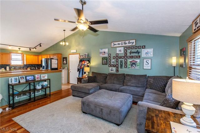 632 Thoreau Avenue, Akron, OH 44306