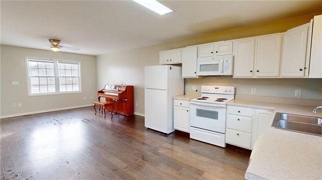 445 Ridge Road, Dobson, NC 27017