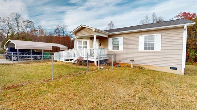445 Ridge Road, Dobson, NC 27017