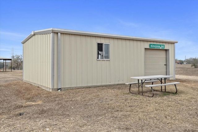 6116 E State Highway 71, La Grange, TX 78945