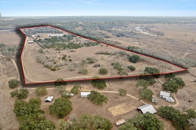 6116 E State Highway 71, La Grange, TX 78945