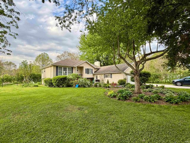 23675 Cole Street, Elkhart, IN 46516